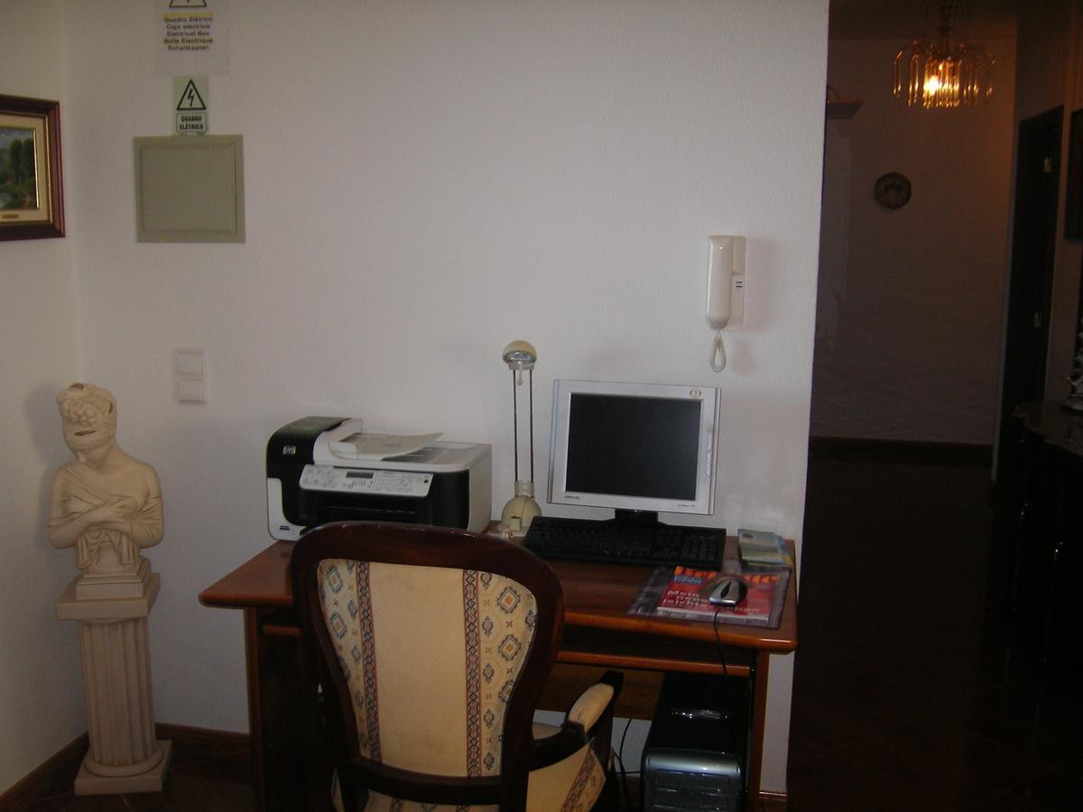Residencia Ana Piso Um 1 Hotel ซานตาครูซ ภายนอก รูปภาพ