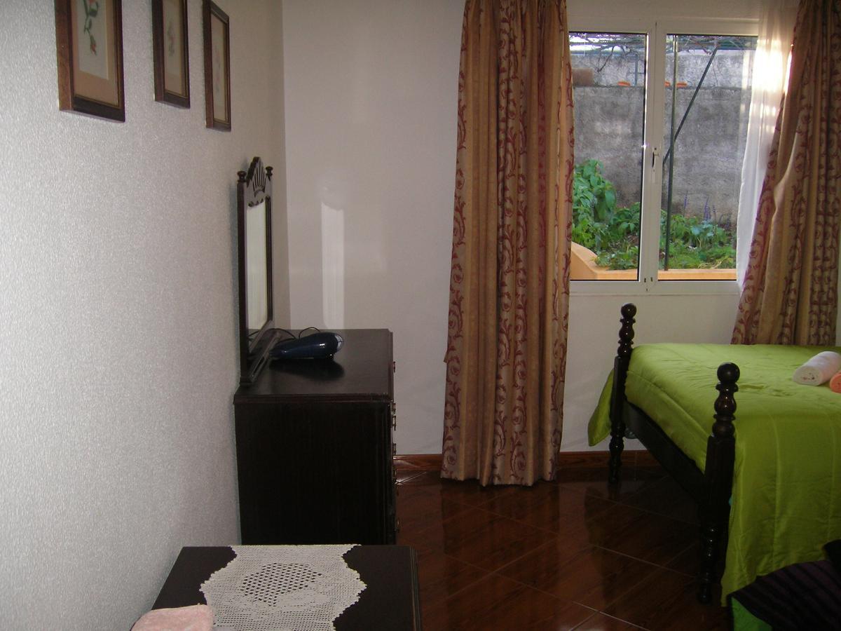 Residencia Ana Piso Um 1 Hotel ซานตาครูซ ภายนอก รูปภาพ