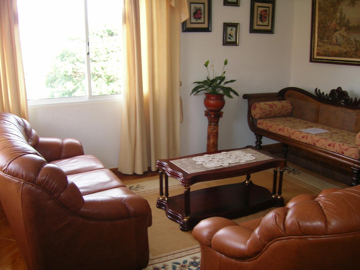Residencia Ana Piso Um 1 Hotel ซานตาครูซ ภายนอก รูปภาพ